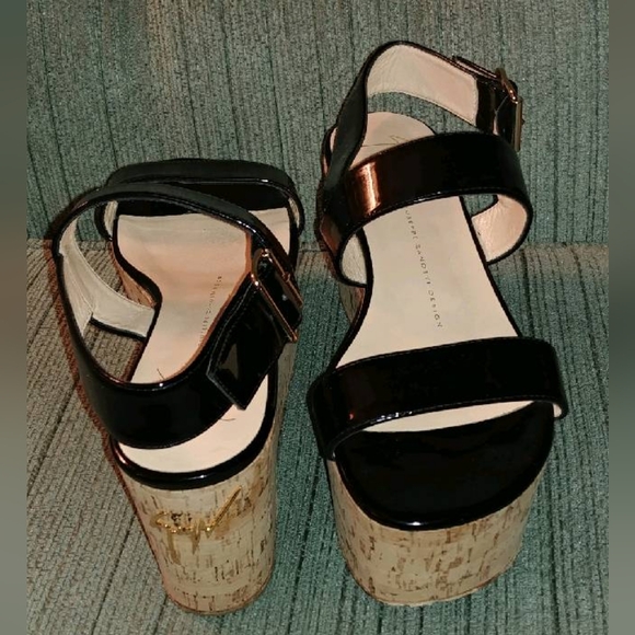 Giuseppe Zanotti platform sandals - Picture 5 of 10